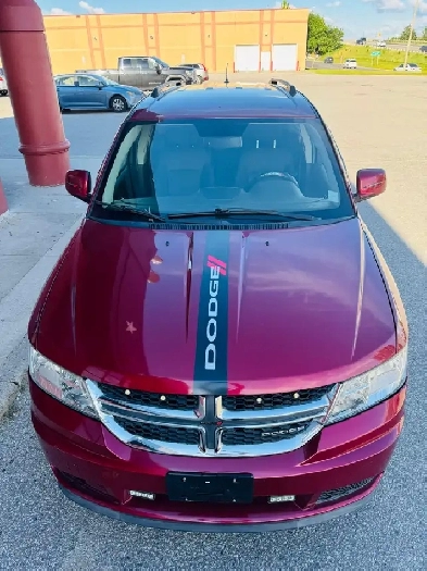 2011 Dodge Journey Sport 7 seater ( LOW KM )
