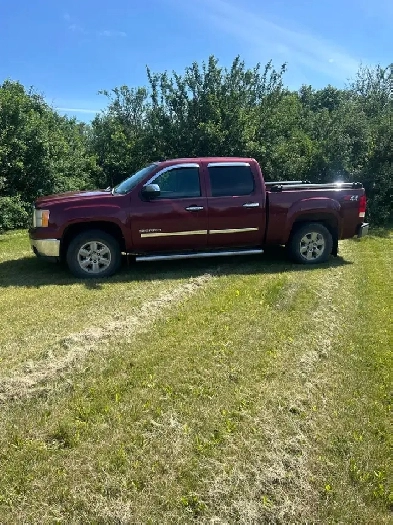 2013 - GMC SIERRA SLT 1500 4X4