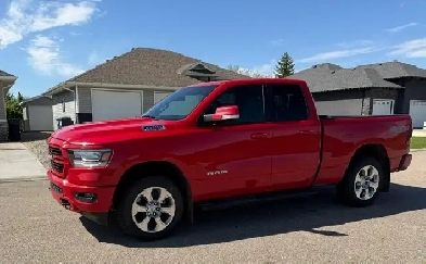2020 RAM 1500 QUAD CAB 4X4 - - SLT - PKG – 6.3 FT BOX