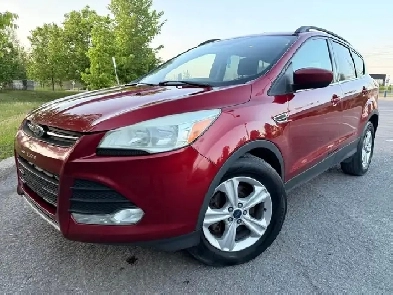 2015 Ford Escape 2015 FORD ESCAPE  , 4X4 , AUTOMATIQUE  ( PROBLÈ
