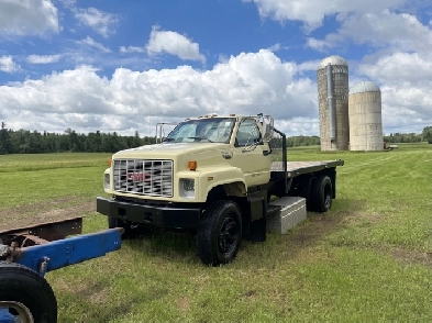 1993 GMC TopKick C7000 - 3-Ton Flat Deck, 366 V8, 5-Spd
