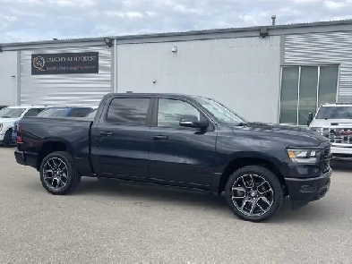 2020 Ram 1500 SPORT/CREW/12' SCREEN/4X4/NAVI/CAM/LEATHER/PANORAM