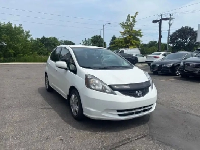 2014 Honda Fit LX • Accident Free Hatchback Bluetooth