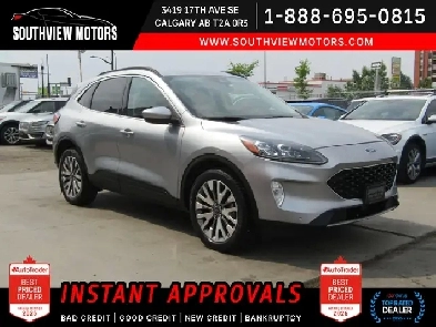 2022 Ford Escape Titanium AWD 2.0L | Navi | Carplay | Blind Spot