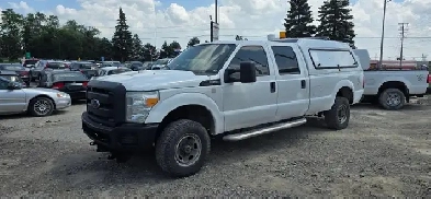 2014 Ford Super Duty F-350 SRW 4x4 - 8FT Box - Tow Package