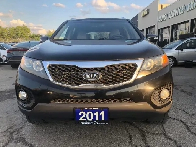 2011 Kia Sorento EX CERTIFIED WITH 3 YEARS WARRANTY INCLUDED.