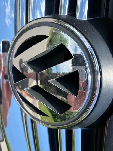 VW Jetta LOW KMS! LIKE NEW!