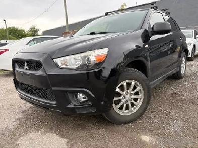 2011    MITSUBISHI  RVR  5 SPEED  MANUAL