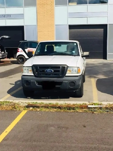 Selling Ford Ranger.
