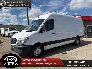 2015 Mercedes-Benz Sprinter Cargo Van RWD 3500 V6 170'