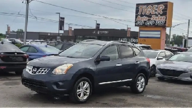 2012 Nissan Rogue SV, NO ACCIDENTS, WELL MAINTAINED, CERTIFIED