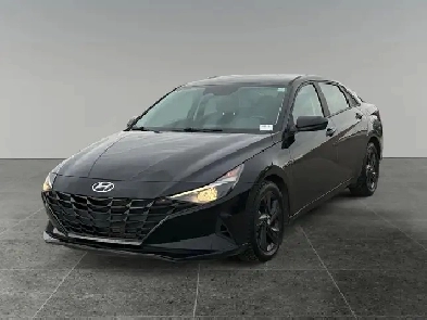 2021 Hyundai Elantra Preferred / FWD