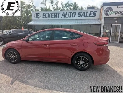 2017 Hyundai Elantra LE  GREAT GAS MILEAGE!