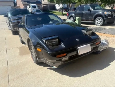 1987 nissan 300 ZX turbo, 5 speed standard, 2 seater, T-top