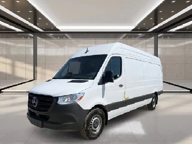 2025 Mercedes-Benz Sprinter 2500 High Roof I4 Diesel 170'