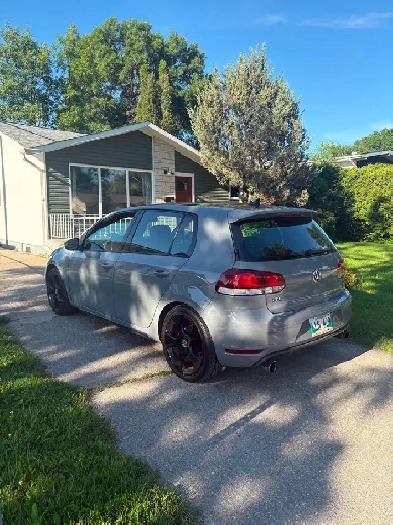 2011 Volkswagen Golf GTI