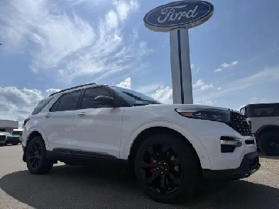 2022 Ford Explorer ST / LOADED! / 400HP! / STREET PACK! / TECH P