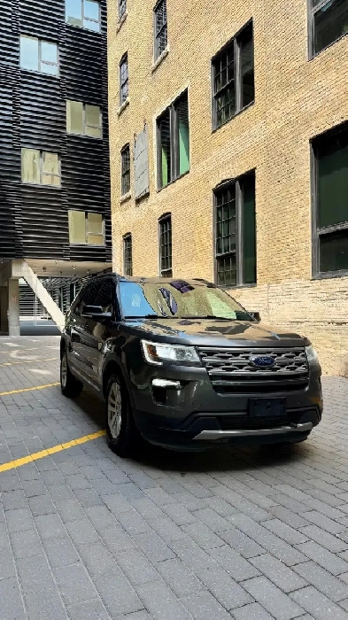 2018 Ford Explorer 4WD fresh safety and clean title
