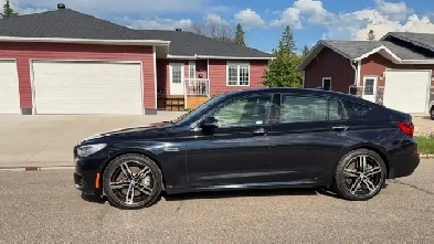 2015 BMW GRAN TURISMO 550i xDrive PKG 4dr Hatchback AWD