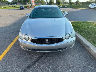 Buick Allure  ( Lacrosse ) CXS 2006.