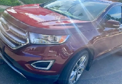16 Ford Edge Titanium