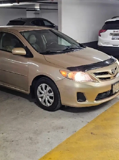 Toyota Corolla CE