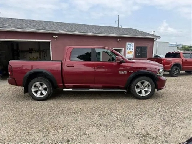 2013 RAM 1500 Sport Crew Cab SWB 4WD