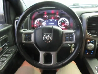 RAM 1500 CLASSIC 2021 WARLOCK CREW-CAB HEMI V8 5.7L 4X4  83 50