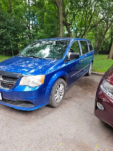 for sale dodge caravan ,stow n go
