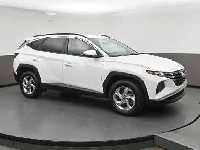 2024 Hyundai Tucson Preferred AWD Heated Seats/Wheel, Bluelink,