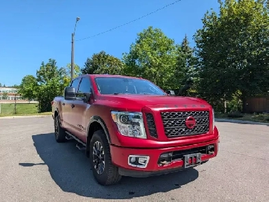 2018 Nissan Titan PRO-4X • Accident Free Well Maintained