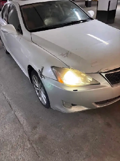 lexus is250
