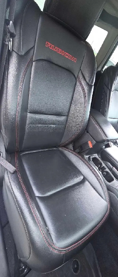 2023 Jeep Wrangler Rubicon Recon Package