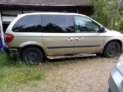 2006 dodge minivan located  5 miles east of sherwood park