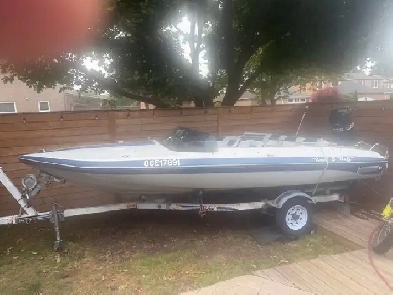 Speed boat