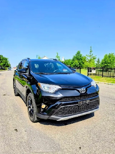 2016 toyota rav4 limited se