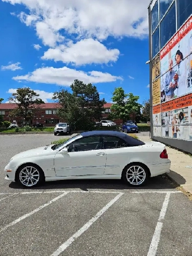2008 Mercedes Benz convertible CLK 550