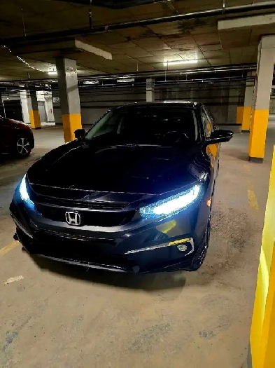 Honda Civic Touring