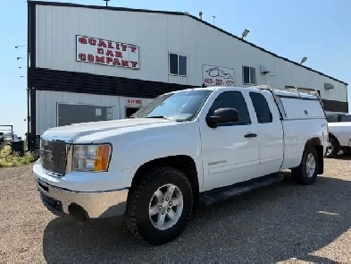 2011 GMC Sierra 1500 SLE - 4x4 - EXTREMELY LOW KM'S!! ONLY 3993