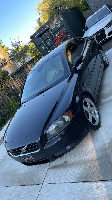2007 Volvo C70 Hard Top Convertible