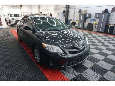 2013 Toyota Corolla CE AUTO FULL A/C TOIT OUVRANT SIÈGES BLUETOO