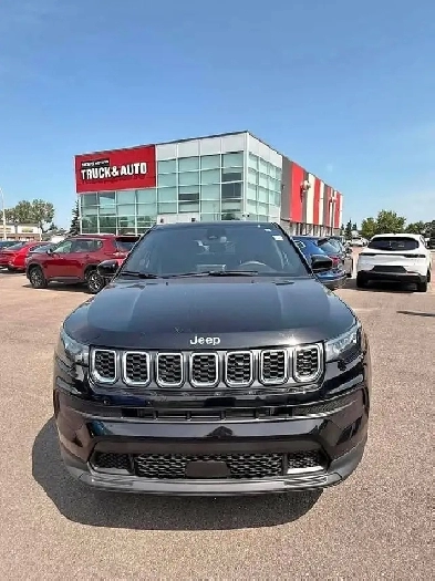 2025 Jeep Compass sport