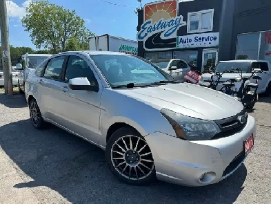 2011 Ford Focus SES