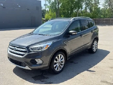 2017 FORD ESCAPE AWD TITANIUM CLEAN TITLE