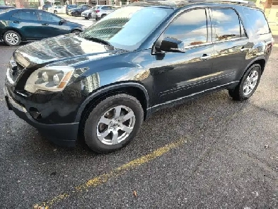 2010 GMC Acadia suv