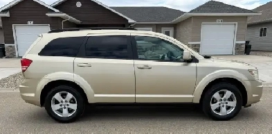 2010 Dodge Journey SXT PKG FWD - 3RD ROW 7 SEATS - DVD