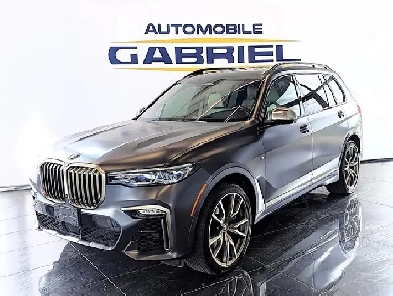 2022 BMW X7 M50i Premium Package