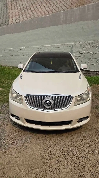 BUICK LACROSSE CXL V6 2010