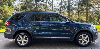 2017 Ford Explorer XLT 4X4 7 Seater SUV