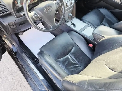 2010 Toyota Camry SE V6 Leather Heated Seats Sunroof